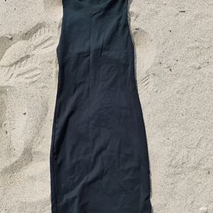 Elegant Black Sleeveless Dress